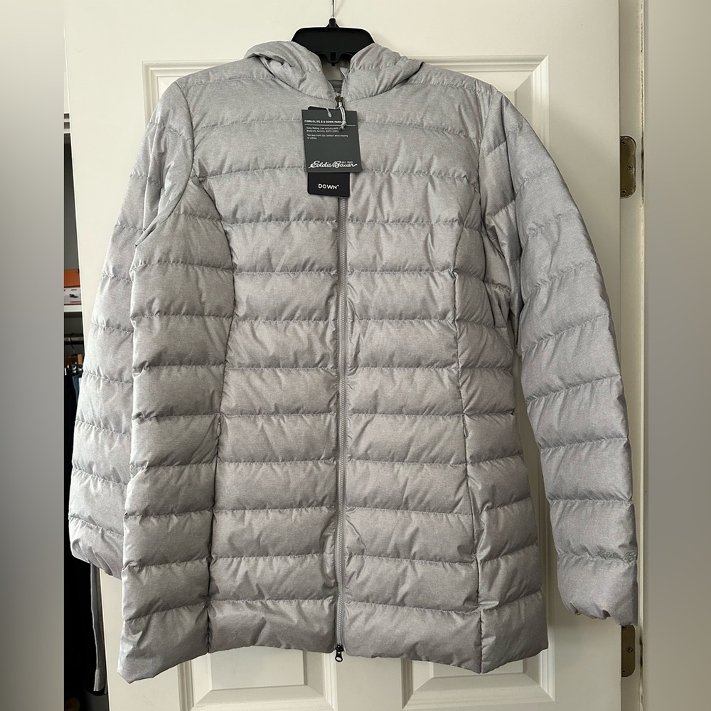 NWT Eddie Bauer Cirruslite 2.0 Down Parka, Size Large, Light Gray
